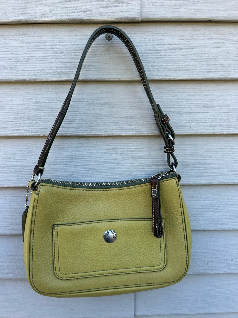 Coach Mini Vintage 8E96 Chelsea Mustard Green Leather Shoulder Bag